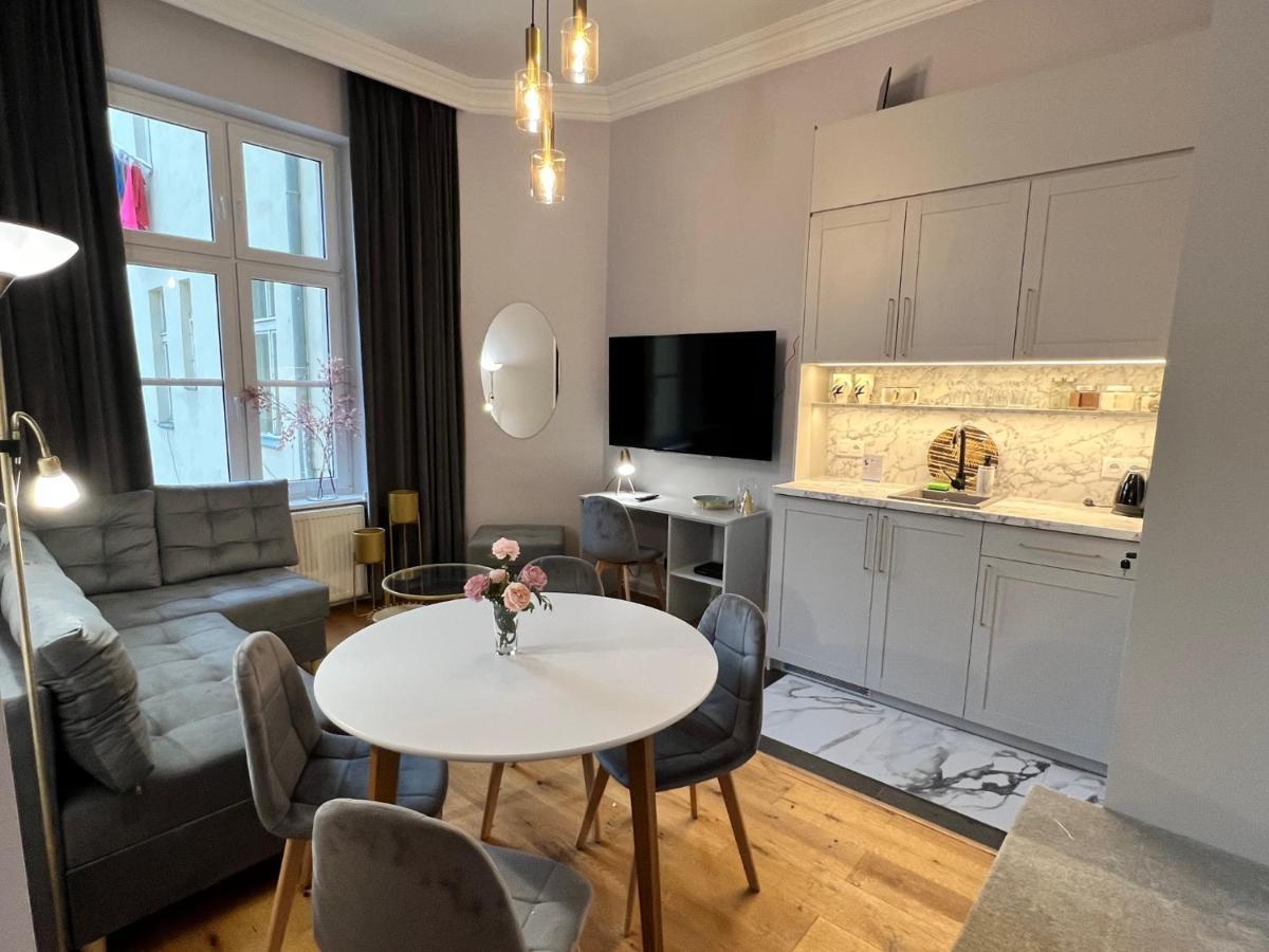 Dk Premium Ballady I Romanse Apartment Olsztyn (Warmian-Masurian)